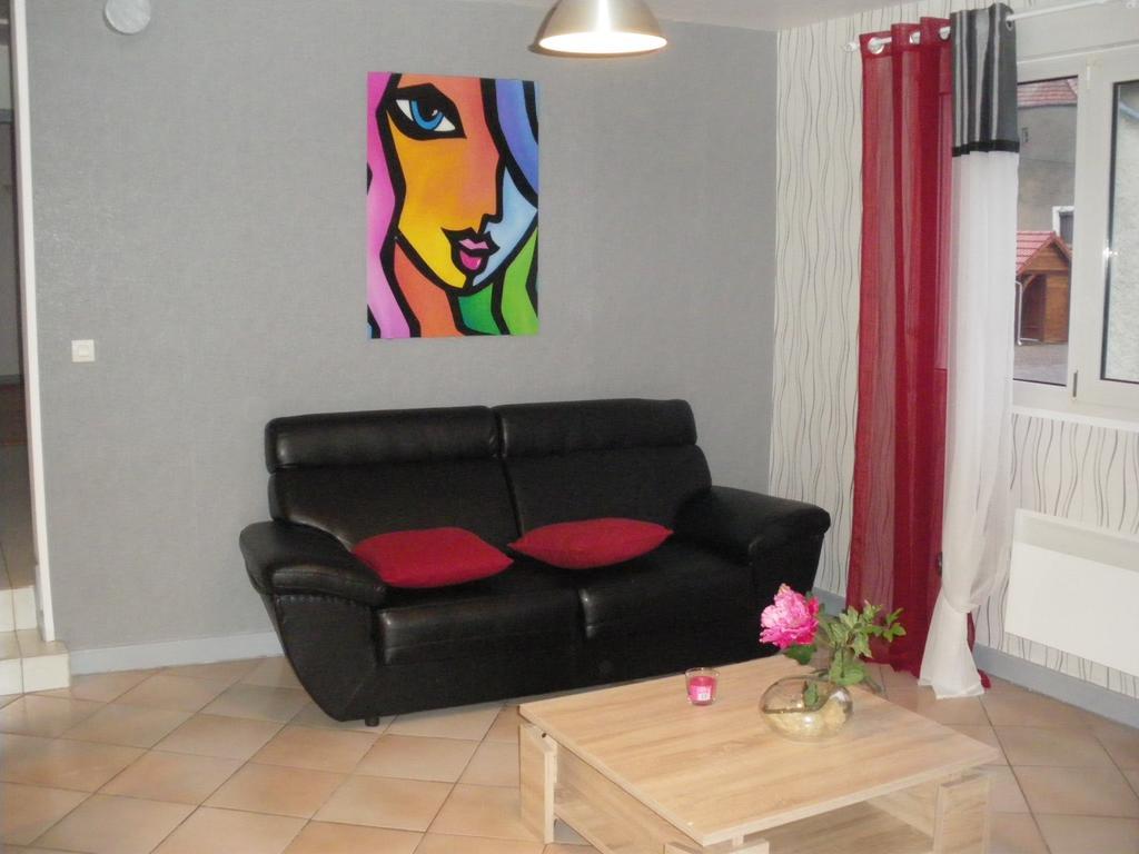 Au Pied De La Roche Apartment Exterior foto