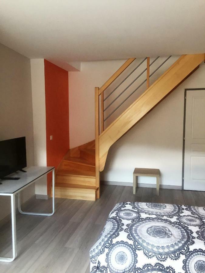 Au Pied De La Roche Apartment Exterior foto
