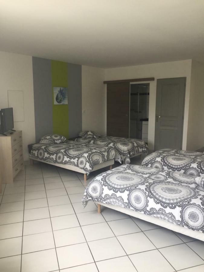 Au Pied De La Roche Apartment Exterior foto
